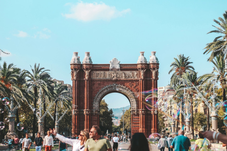 Discovering Barcelona Through English Language Activities | Oxford House Barcelona